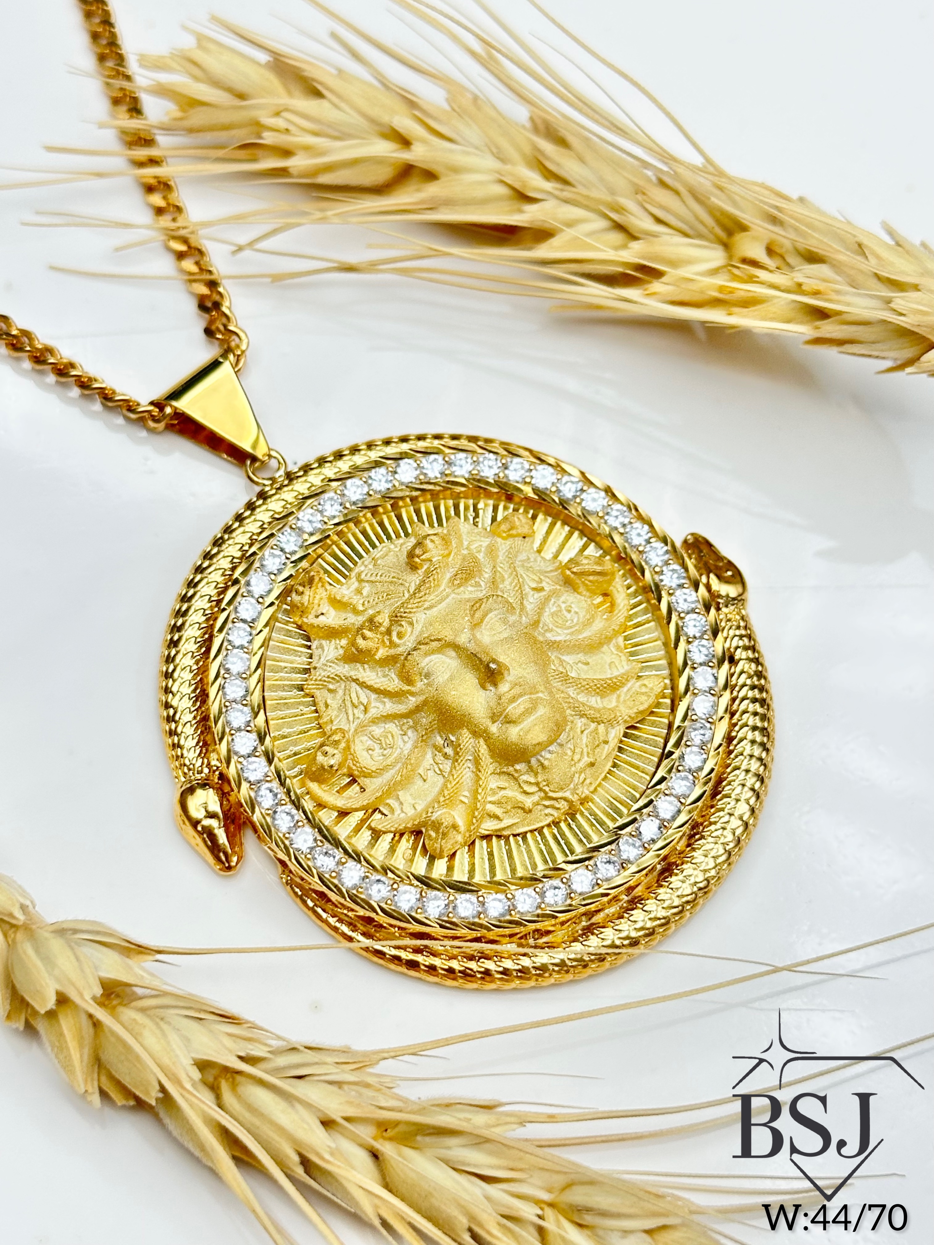 تاریخچه ورساچه